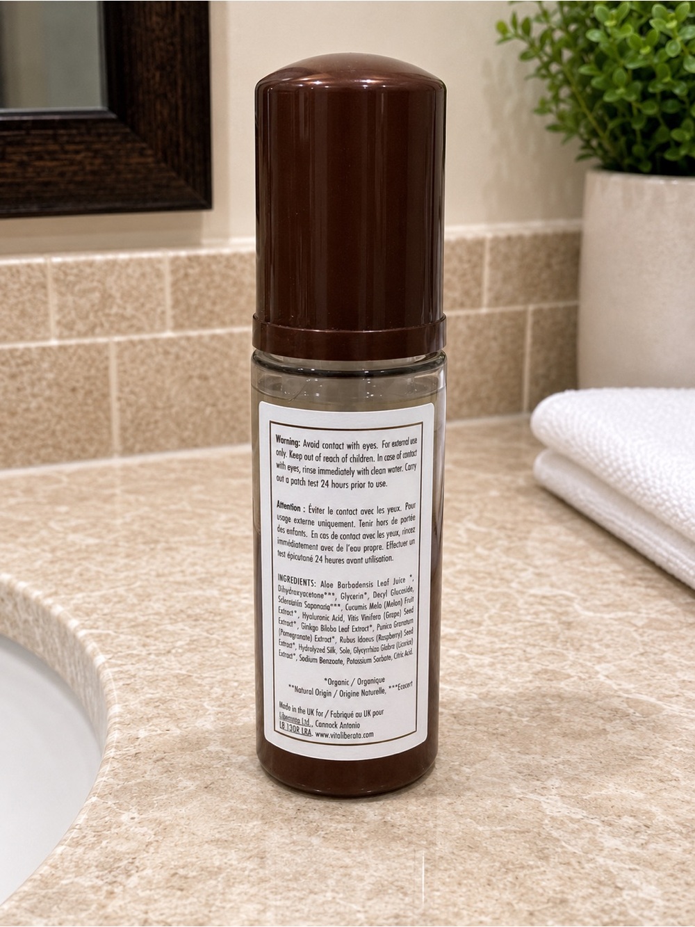 Vita Liberata Invisi Foaming Tan Water - Medium/Dark - Picture 3 of 4